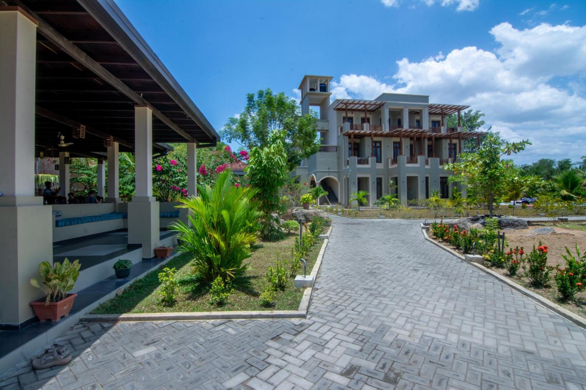 Paddyway Resort Arugam Bay Exterior photo